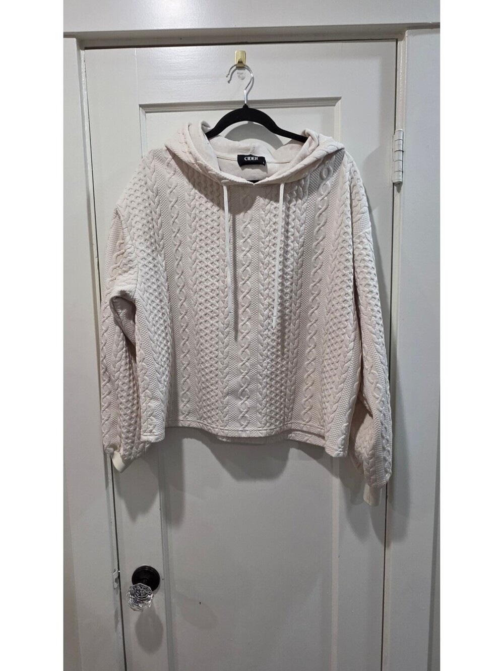 Cider Beige Cable Knit Hoodie Size Large